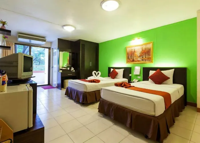 Wongcharearn Mansion 3*